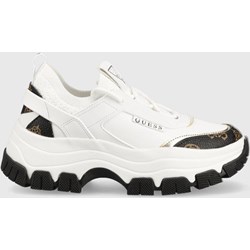 Białe buty sportowe damskie Guess sneakersy na platformie sznurowane  - zdjęcie produktu