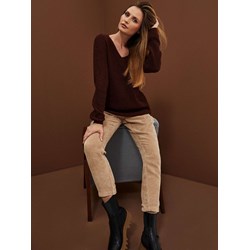 Sweter damski Moodo.pl w serek  - zdjęcie produktu