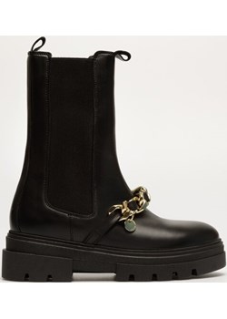 TOMMY HILFIGER MONOCHROMATIC CHELSEA BOOT CHAIN Tommy Hilfiger Symbiosis - kod rabatowy
