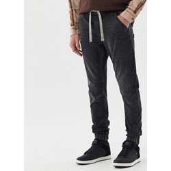 Jeansy męskie Cropp - zdjęcie produktu