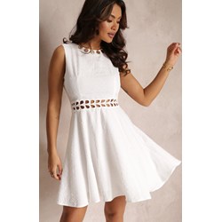Sukienka Renee z okrągłym dekoltem biała rozkloszowana na wiosnę mini bez rękawów elegancka  - zdjęcie produktu