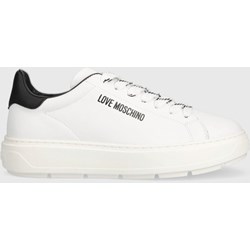 Buty sportowe damskie Love Moschino sneakersy skórzane wiązane  - zdjęcie produktu