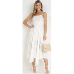 Sukienka Born2be rozkloszowana elegancka biała  - zdjęcie produktu