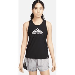 Bluzka damska Nike czarna sportowa z okrągłym dekoltem  - zdjęcie produktu