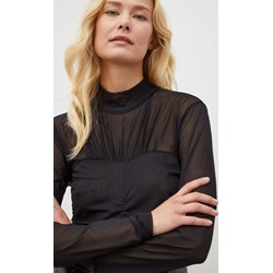 Bluzka damska Gestuz - ANSWEAR.com - zdjęcie produktu