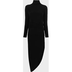 Czarna sukienka Norma Kamali dopasowana midi z długim rękawem z golfem  - zdjęcie produktu