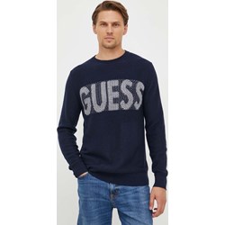 Sweter męski granatowy Guess z napisem  - zdjęcie produktu