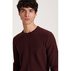 Sweter męski czerwony Reserved zimowy  - zdjęcie produktu