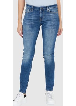 7 FOR ALL MANKIND Błękitne jeansy damskie Z PRZETARCIEM PYPER SLIM ILLUSION wyprzedaż outfit.pl - kod rabatowy