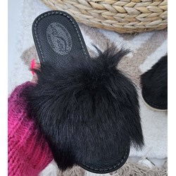 Czarne kapcie damskie Pantofelek24 casualowe  - zdjęcie produktu
