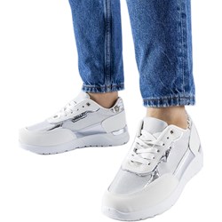 Buty sportowe damskie sneakersy białe płaskie  - zdjęcie produktu