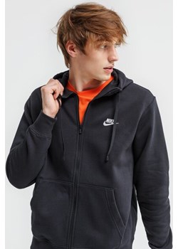 NIKE BLUZA ROZPINANA Z KAPTUREM NSW CLUB FZ BB BV2645-010 Nike 50style.pl - kod rabatowy