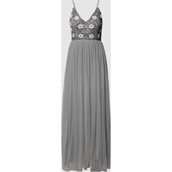 Sukienka Lace & Beads z aplikacjami  z cekinami na zimę maxi z dekoltem v  - zdjęcie produktu