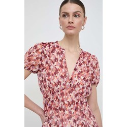 Bluzka damska Morgan w serek z krótkim rękawem  - zdjęcie produktu