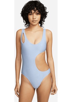 Jednoczęściowy damski kostium kąpielowy z wycięciem Nike Swim - Niebieski Nike Nike poland - kod rabatowy