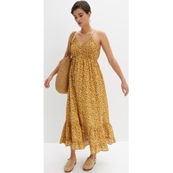 Sukienka Bonprix z dekoltem w serek żółta w grochy maxi na ramiączkach casual  - zdjęcie produktu