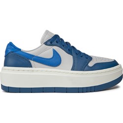 Buty sportowe damskie Nike na wiosnę niebieskie płaskie sznurowane  - zdjęcie produktu