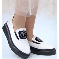 Trampki damskie Vinceza białe z gumy młodzieżowe na płaskiej podeszwie bez zapięcia  - zdjęcie produktu