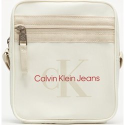 Beżowa saszetka Calvin Klein  - zdjęcie produktu