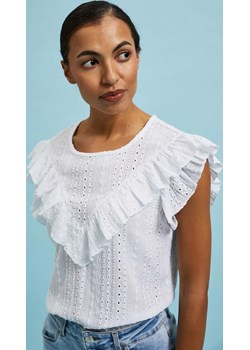 Bluzka z falbaną biała Moodo.pl - kod rabatowy