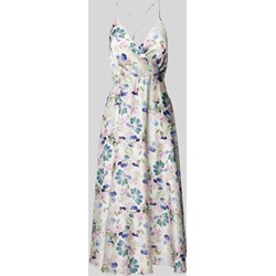 Sukienka Jake*s kopertowa z satyny  - zdjęcie produktu