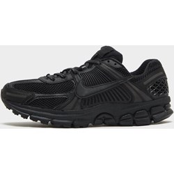 Czarne buty sportowe męskie Nike zoom jesienne  - zdjęcie produktu