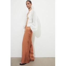 Spodnie damskie H & M z tkaniny w stylu retro  - zdjęcie produktu