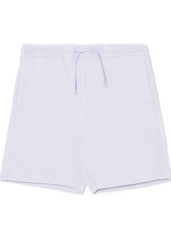 Cropp - Krótkie spodenki z efektem sprania - fioletowy Cropp Cropp - kod rabatowy