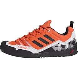 Buty sportowe męskie Adidas terrex na wiosnę  - zdjęcie produktu