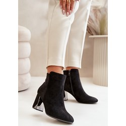 Botki na słupku eleganckie zamszowe  - zdjęcie produktu