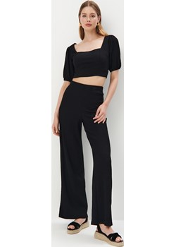 Mohito - Spodnie z szeroką nogawką - czarny Mohito Mohito - kod rabatowy