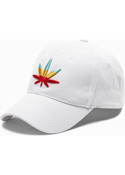 Czapka męska z daszkiem 120H - biała Edoti.com Edoti.com - kod rabatowy