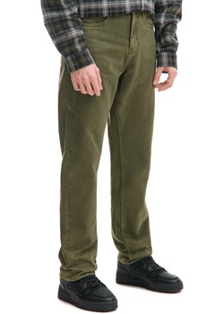 Cropp - Oliwkowe bawełniane spodnie regular - zielony Cropp Cropp - kod rabatowy