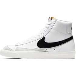 Buty sportowe damskie białe Nike wiązane  - zdjęcie produktu