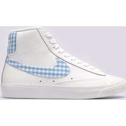 Trampki damskie białe Nike sportowe na wiosnę sznurowane  - zdjęcie produktu