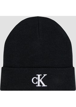 CALVIN KLEIN Czarna czapka męska z haftowanym logo Calvin Klein wyprzedaż outfit.pl - kod rabatowy