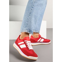 Buty sportowe damskie Born2be w stylu casual sznurowane na płaskiej podeszwie z tkaniny  - zdjęcie produktu