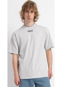 Jasnoszary t-shirt z grubszej dzianiny interlok, rozmiar - 170, kolor - szary Young Reporter - kod rabatowy