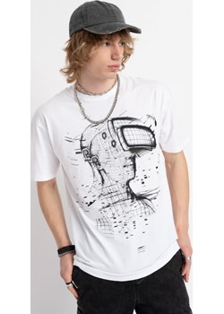Biały t-shirt z autorską grafiką z przodu, rozmiar - 140, kolor - biały Young Reporter - kod rabatowy