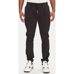 Spodnie męskie czarne Tommy Jeans  - zdjęcie produktu