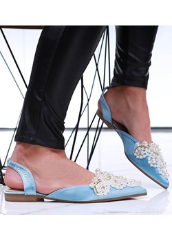 Niebieskie płaskie sandały z perełkami /C7-2 16364 G079/ Pantofelek24.pl - kod rabatowy