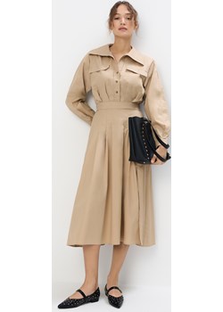 Mohito - Koszulowa sukienka midi z bawełny - beżowy Mohito Mohito - kod rabatowy