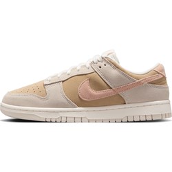 Buty sportowe damskie Nike koszykarskie sznurowane zamszowe na płaskiej podeszwie  - zdjęcie produktu