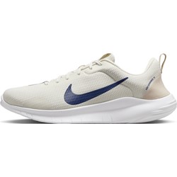 Białe buty sportowe męskie Nike sznurowane  - zdjęcie produktu