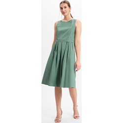 Zielona sukienka Robe Légère bez rękawów midi  - zdjęcie produktu