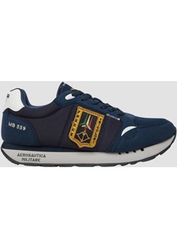 AERONAUTICA MILITARE Granatowe sneakersy męskie z naszywką Frecce Tricolori, Aeronautica Militare wyprzedaż outfit.pl - kod rabatowy
