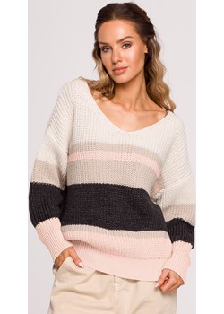 Sweter oversize z dekoltem V - model 2 Moe okazja Cudmoda - kod rabatowy