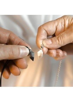 Magnetyczny naszyjnik dla par / Serce naszyjnik z magnesem Otien promocyjna cena otien.com - kod rabatowy