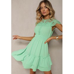 Sukienka Renee zielona z krótkim rękawem w stylu boho z okrągłym dekoltem rozkloszowana  - zdjęcie produktu