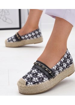 Czarne espadryle w kwiaty Azzaxi- Obuwie Royalfashion.pl promocja royalfashion.pl - kod rabatowy